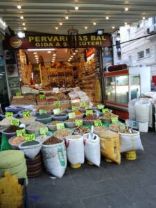 بازار زنان استانبول
