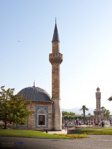 مسجد یالی