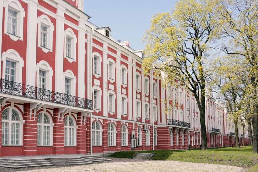 دانشگاه ایالتی سن پترزبورگ (Saint Petersburg State University)