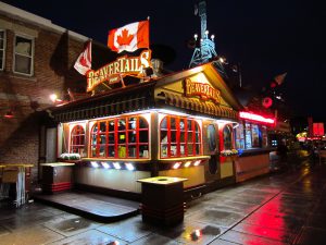 شیرینی BeaverTails