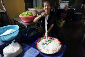 غذاهای خیابانی تایلند