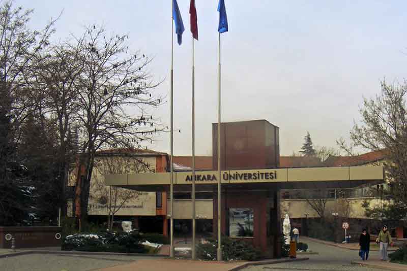 تحصیل داروسازی در دانشگاه آنکارا استانبول